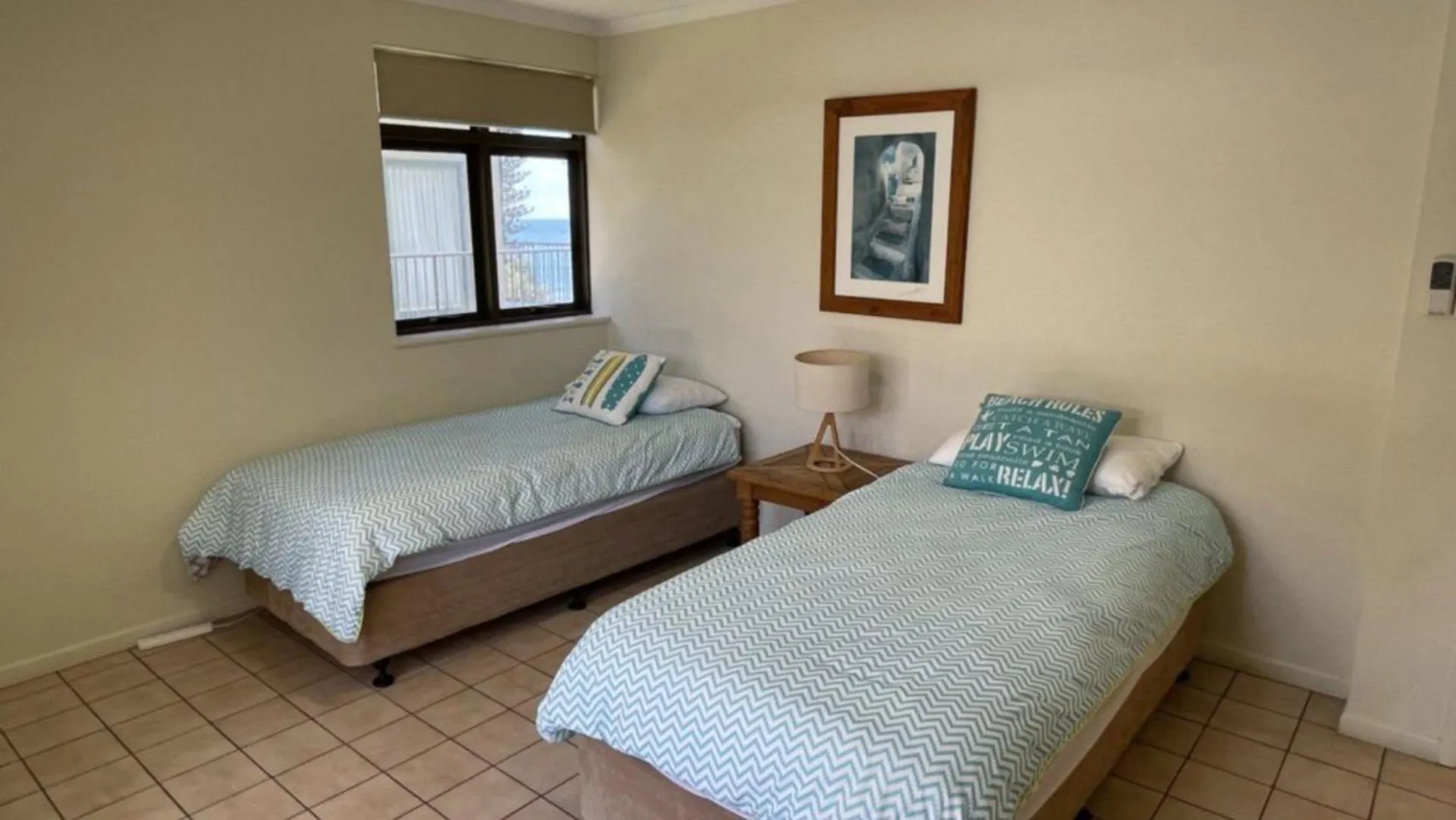 Gazeaway Unit 3 Apartment Caloundra 0*,  Australia