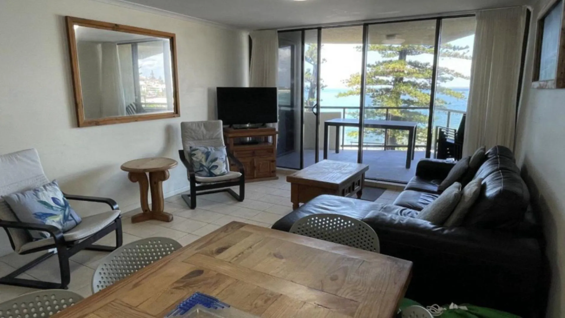 Gazeaway Unit 3 Apartment Caloundra Australia